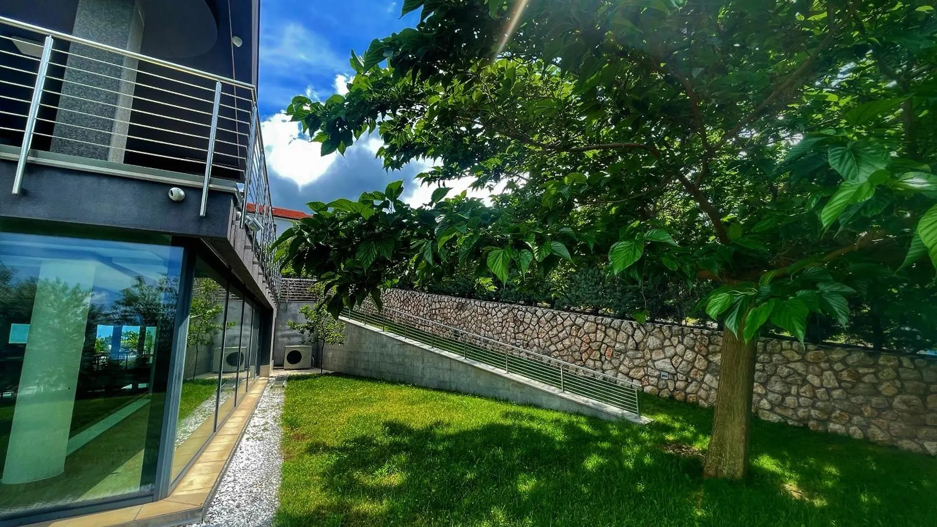 Wellness Villa Biocrystal With Heated Indoor Pool, Private Spa, Tennis Court And Fitness Hreljin 0*,