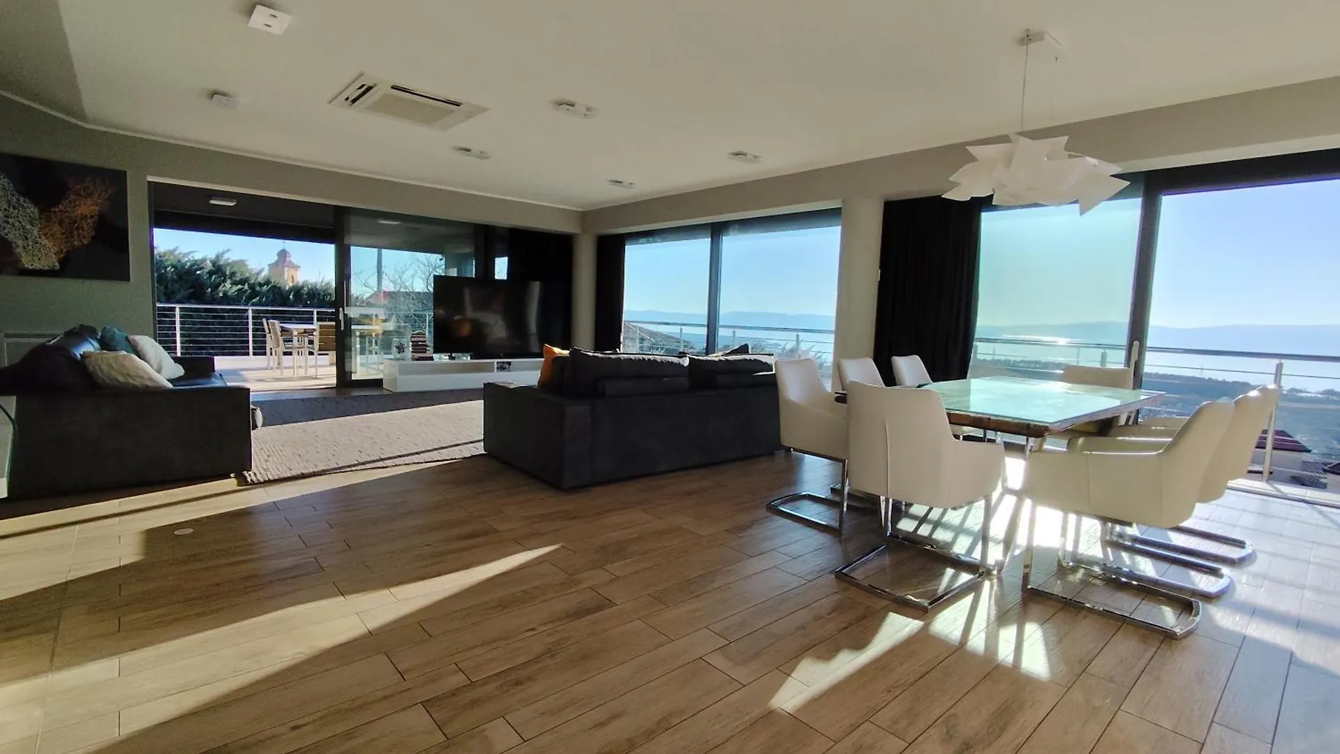 Wellness Villa Biocrystal With Heated Indoor Pool, Private Spa, Tennis Court And Fitness Hreljin